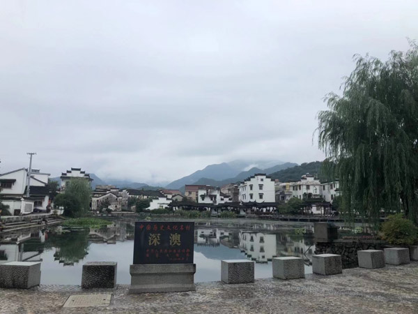 上海職務侵占罪律師:如何認定職務中的自首及把握辦案機關掌握的線索范圍