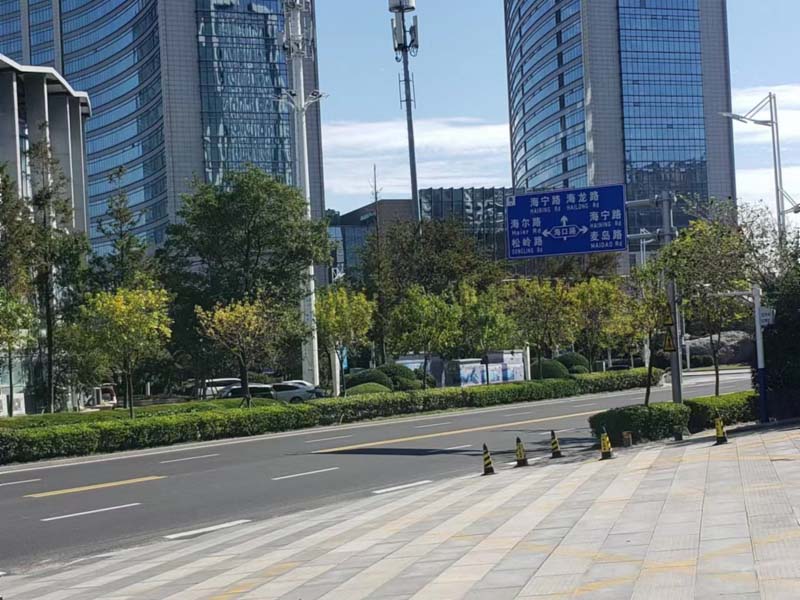 上海有名的刑事律師為您講解持刀搶劫傷人在司法實(shí)踐中一般判幾年